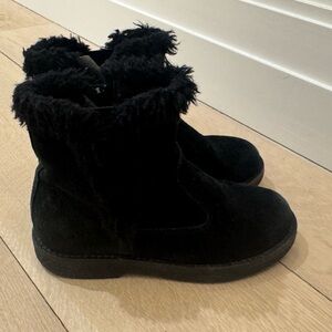 Naturino Girls Black Suede with Fur Trim Boot Boots Shoes - Kids Size 28 (US 11)
